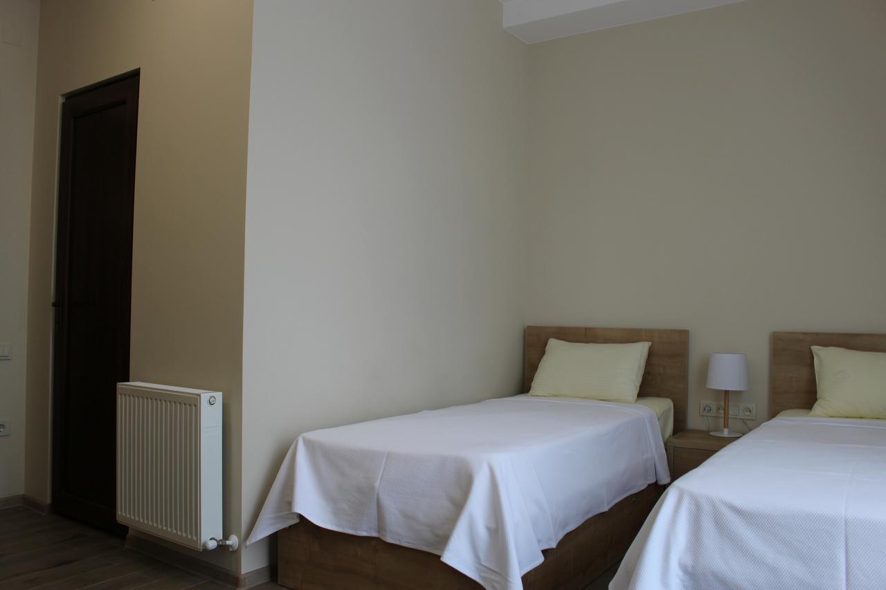Boutique Hotel 32 Batumi Kültér fotó